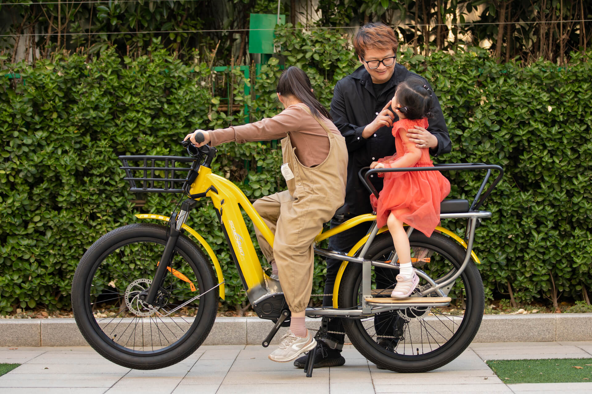 sobowo cargo bike C19-3 two girls